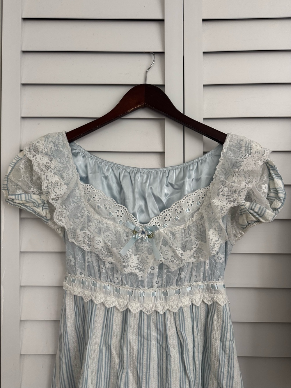Bridgerton Inspired Blue and White Striped Lace Trim Dress - Picture 2 of 6
